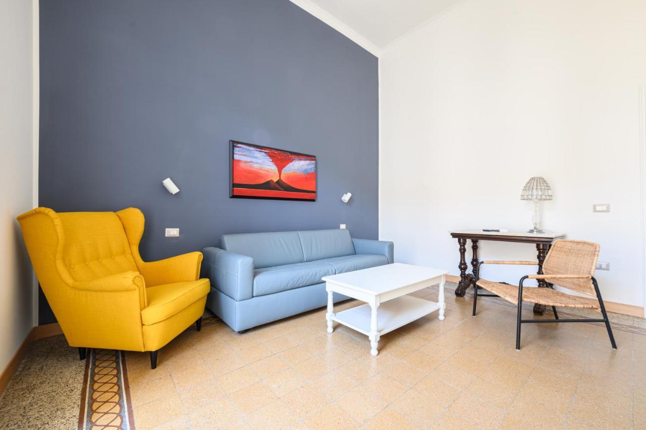 Via Cairoli 60 Apartman Nápoly Kültér fotó